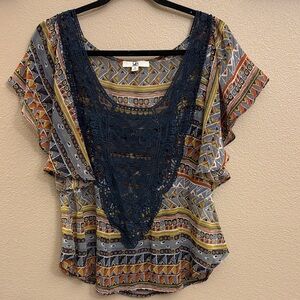 Ya Los Angeles S Navy Crochet Lace Trim Geometric Flutter Sleeve Semi-Sheer Top